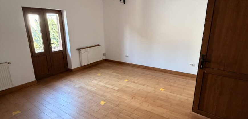 Vilă Centrală , Iași | 350 mp utili